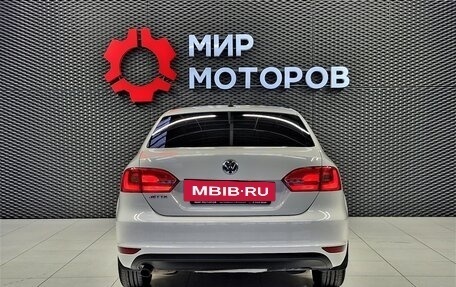 Volkswagen Jetta VI, 2013 год, 1 050 000 рублей, 7 фотография