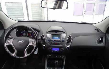 Hyundai ix35 I рестайлинг, 2014 год, 1 300 000 рублей, 13 фотография