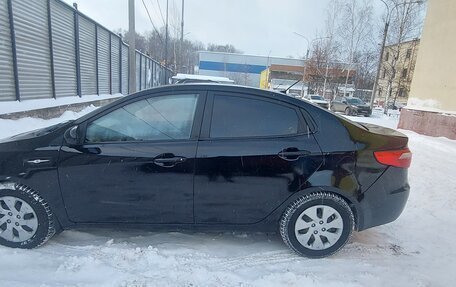 KIA Rio III рестайлинг, 2014 год, 600 000 рублей, 2 фотография