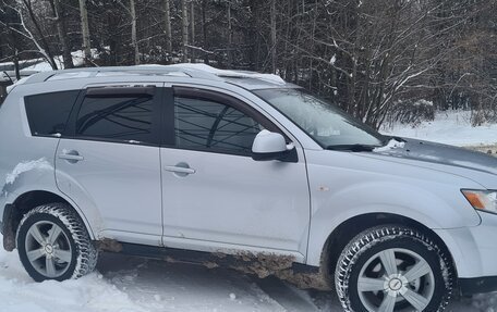 Mitsubishi Outlander III рестайлинг 3, 2007 год, 1 099 000 рублей, 5 фотография