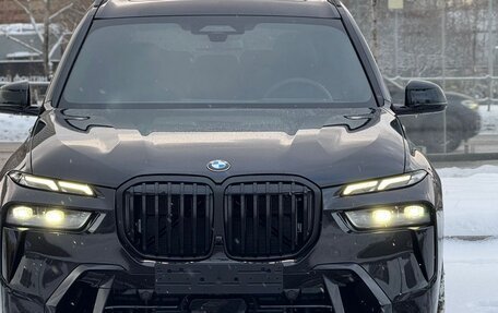 BMW X7, 2024 год, 19 000 000 рублей, 3 фотография