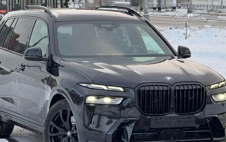 BMW X7, 2024 год, 19 000 000 рублей, 2 фотография