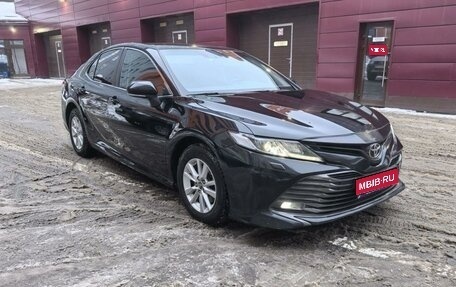 Toyota Camry, 2019 год, 2 550 000 рублей, 1 фотография