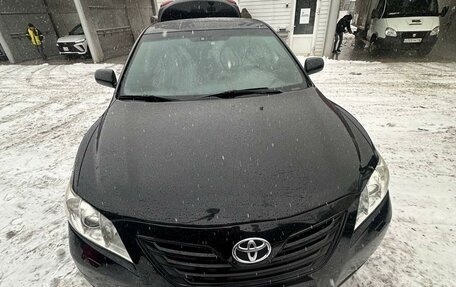 Toyota Camry, 2007 год, 1 300 000 рублей, 1 фотография