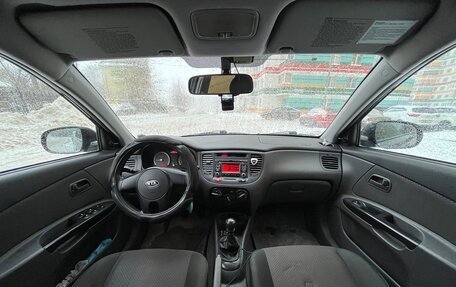 KIA Rio II, 2011 год, 700 000 рублей, 8 фотография