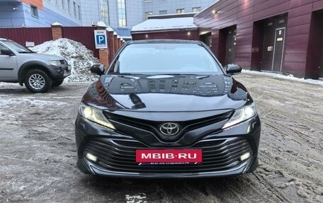 Toyota Camry, 2019 год, 2 550 000 рублей, 3 фотография