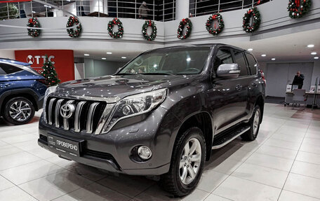 Toyota Land Cruiser Prado 150 рестайлинг 2, 2014 год, 3 550 000 рублей, 5 фотография