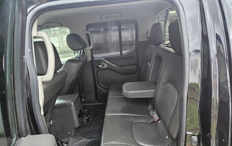 Nissan Navara (Frontier), 2007 год, 1 200 000 рублей, 19 фотография