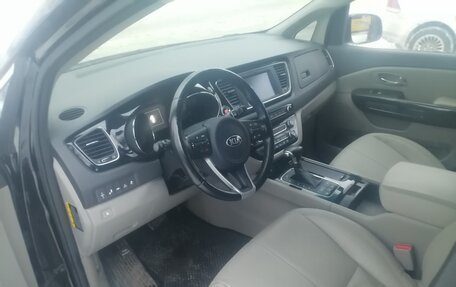 KIA Carnival III, 2017 год, 3 500 000 рублей, 4 фотография