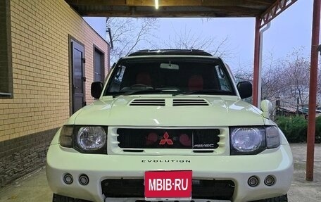 Mitsubishi Pajero III рестайлинг, 1997 год, 2 250 000 рублей, 1 фотография