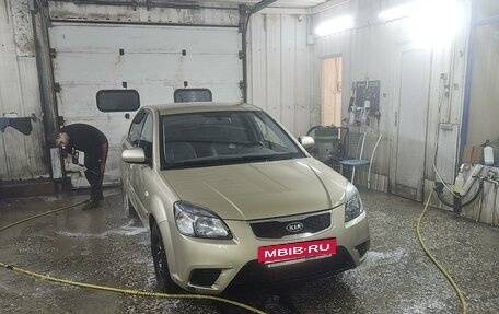 KIA Rio II, 2010 год, 625 000 рублей, 3 фотография