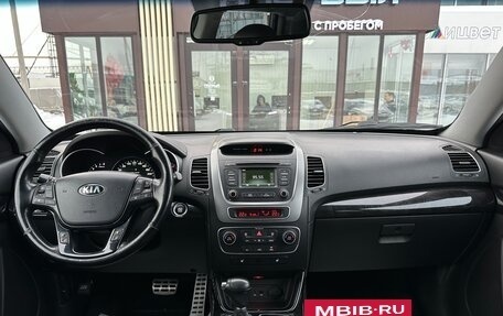 KIA Sorento II рестайлинг, 2015 год, 2 170 000 рублей, 17 фотография