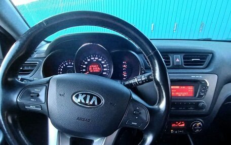 KIA Rio III рестайлинг, 2013 год, 1 300 000 рублей, 5 фотография