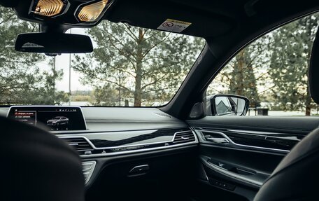 BMW 7 серия, 2021 год, 8 190 000 рублей, 13 фотография