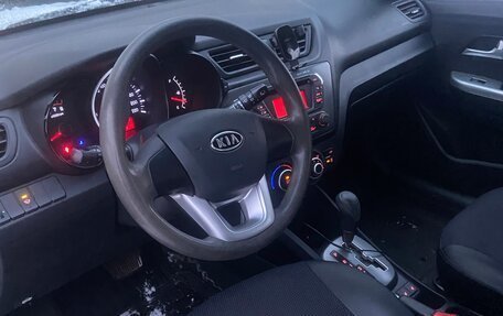 KIA Rio III рестайлинг, 2012 год, 900 000 рублей, 4 фотография