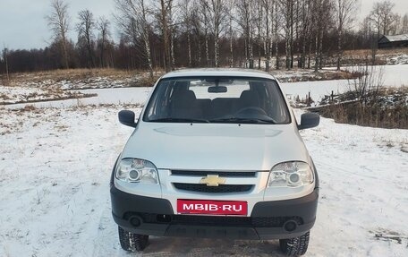 Chevrolet Niva I рестайлинг, 2012 год, 510 000 рублей, 1 фотография