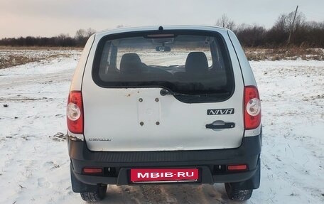 Chevrolet Niva I рестайлинг, 2012 год, 510 000 рублей, 4 фотография