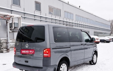 Volkswagen Caravelle T5, 2011 год, 1 939 000 рублей, 3 фотография