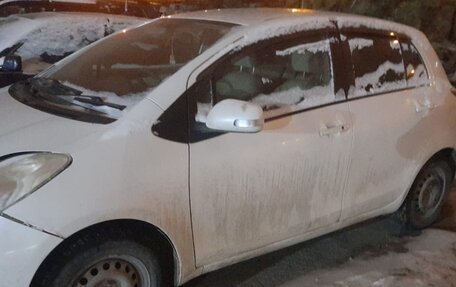 Toyota Vitz, 2010 год, 450 000 рублей, 2 фотография