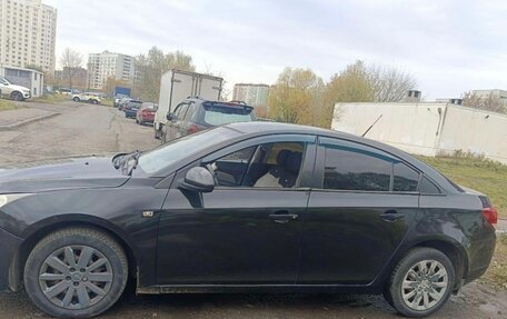 Chevrolet Cruze II, 2010 год, 550 000 рублей, 2 фотография