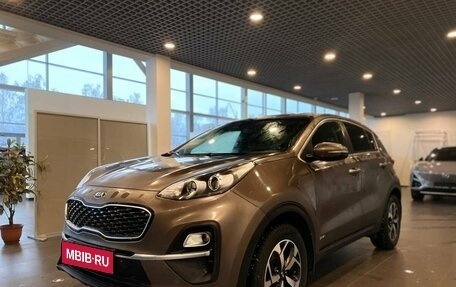 KIA Sportage IV рестайлинг, 2020 год, 2 350 000 рублей, 7 фотография