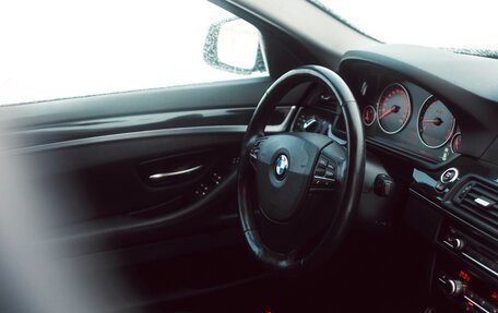 BMW 5 серия, 2013 год, 1 950 000 рублей, 9 фотография