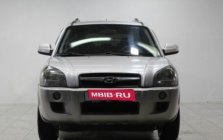 Hyundai Tucson III, 2008 год, 990 000 рублей, 2 фотография