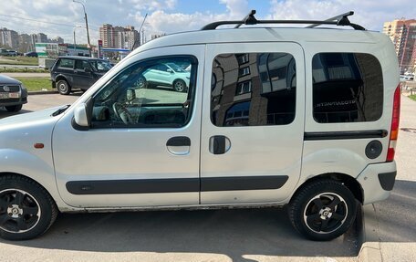 Renault Kangoo II рестайлинг, 2003 год, 400 000 рублей, 4 фотография