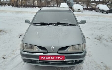 Renault Megane II, 1999 год, 250 000 рублей, 3 фотография