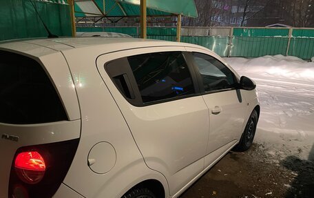 Chevrolet Aveo III, 2012 год, 1 100 000 рублей, 2 фотография