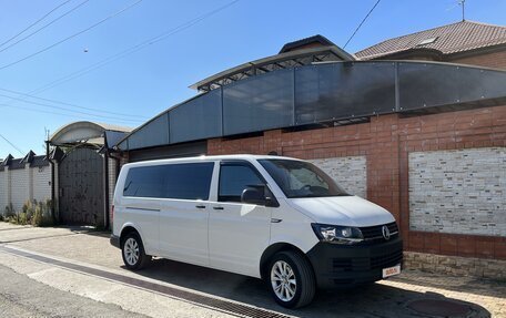 Volkswagen Transporter T6 рестайлинг, 2019 год, 3 800 000 рублей, 13 фотография