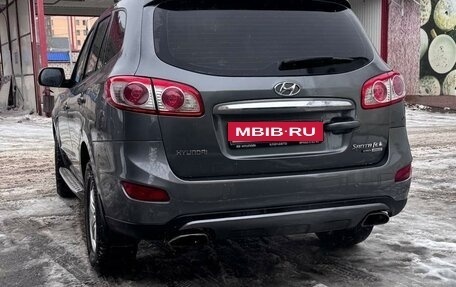 Hyundai Santa Fe III рестайлинг, 2011 год, 1 650 000 рублей, 2 фотография