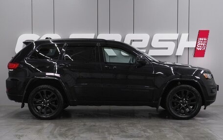 Jeep Grand Cherokee, 2017 год, 3 599 000 рублей, 5 фотография