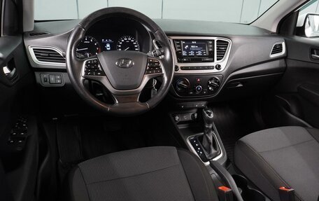 Hyundai Solaris II рестайлинг, 2019 год, 1 399 000 рублей, 6 фотография