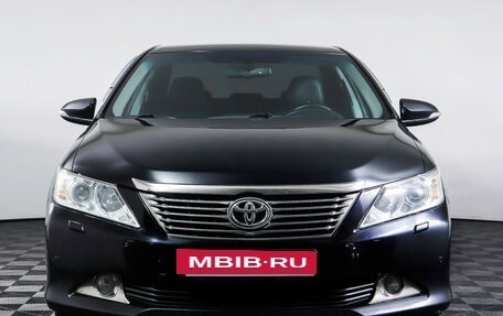 Toyota Camry, 2014 год, 2 125 000 рублей, 2 фотография