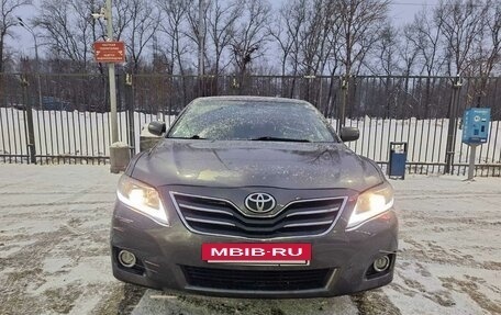 Toyota Camry, 2006 год, 980 000 рублей, 2 фотография