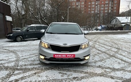 KIA Rio III рестайлинг, 2017 год, 1 070 000 рублей, 2 фотография