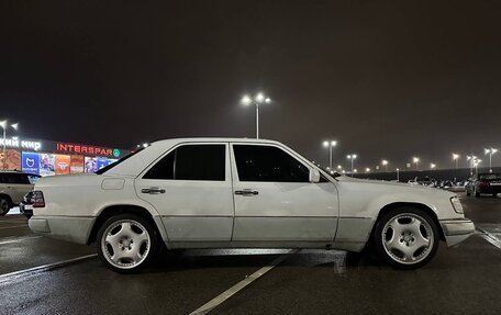 Mercedes-Benz W124, 1992 год, 250 000 рублей, 2 фотография