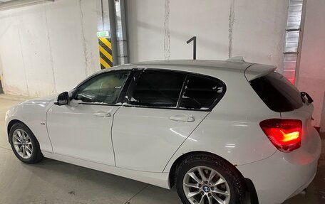 BMW 1 серия, 2011 год, 1 250 000 рублей, 4 фотография