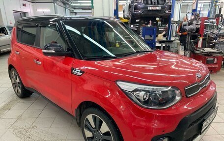 KIA Soul II рестайлинг, 2018 год, 1 747 000 рублей, 8 фотография