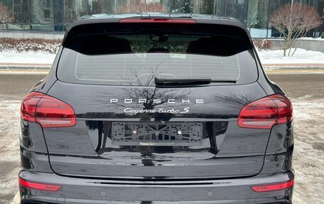 Porsche Cayenne III, 2015 год, 9 800 000 рублей, 6 фотография