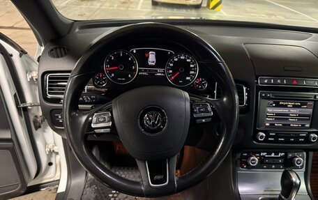 Volkswagen Touareg III, 2015 год, 3 000 000 рублей, 20 фотография