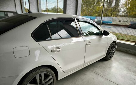 Volkswagen Jetta VI, 2014 год, 1 600 000 рублей, 2 фотография