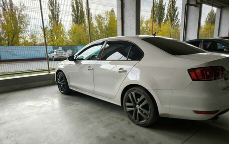 Volkswagen Jetta VI, 2014 год, 1 600 000 рублей, 5 фотография