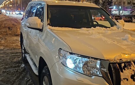 Toyota Land Cruiser Prado 150 рестайлинг 2, 2018 год, 4 980 000 рублей, 4 фотография