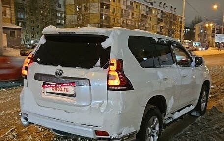 Toyota Land Cruiser Prado 150 рестайлинг 2, 2018 год, 4 980 000 рублей, 3 фотография