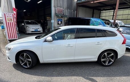 Volvo V60 I, 2014 год, 1 102 000 рублей, 8 фотография