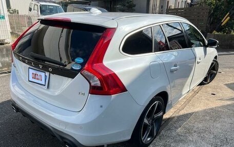 Volvo V60 I, 2014 год, 1 102 000 рублей, 6 фотография