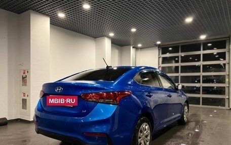 Hyundai Solaris II рестайлинг, 2017 год, 1 565 000 рублей, 3 фотография