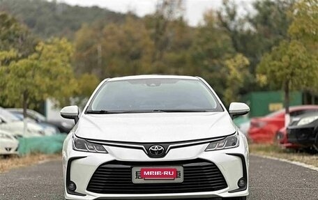 Toyota Corolla, 2021 год, 1 900 000 рублей, 2 фотография